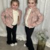 JEANS A FRANGES NOIRS ET GRIS 